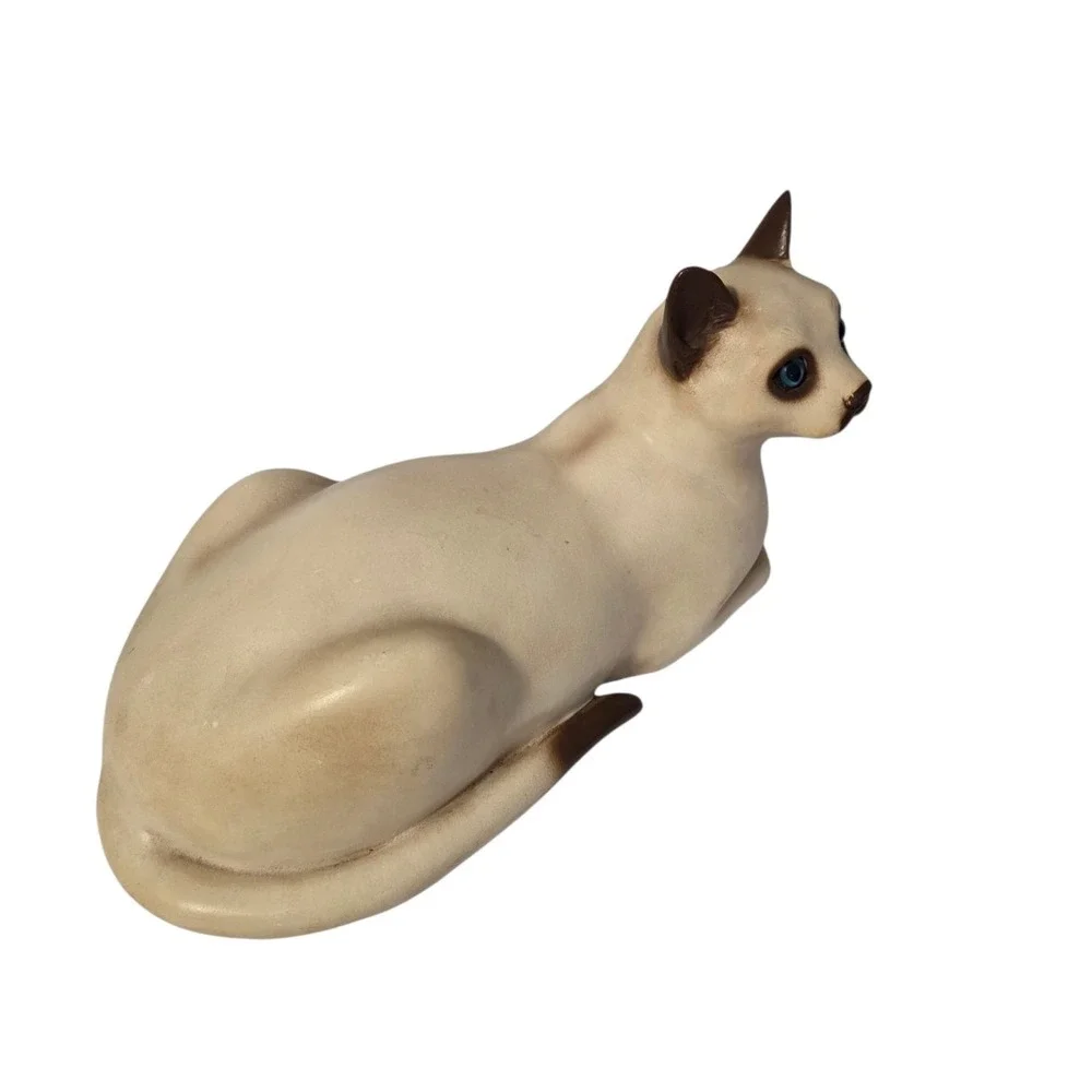Universal Statuary Siamese Cat Vintage Figurine Statue‎ Glass Eyes Vintage 1983